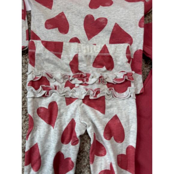 CARTERS Baby Girl 18 Months; Heart/Valentines 3 Piece outfit; Ruffles, NWT - Picture 3 of 6